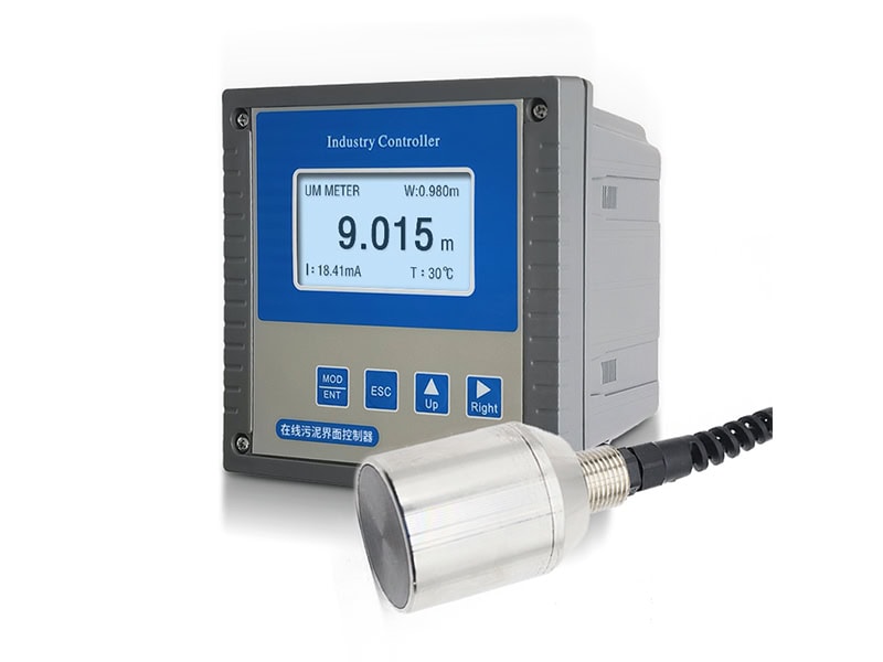 A sludge interface analyzer